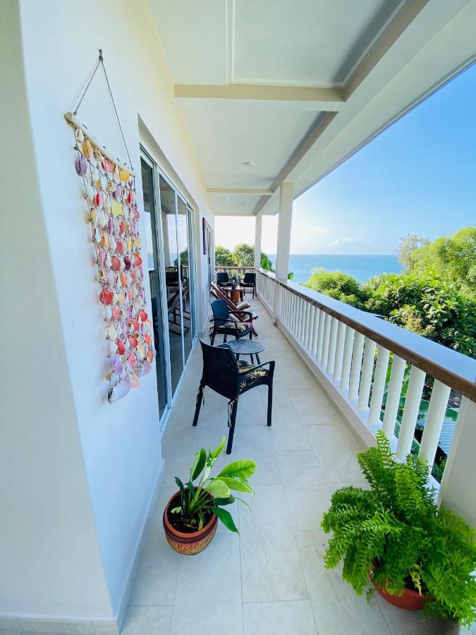 Dusk To Dawn Villa Victoria Exterior photo